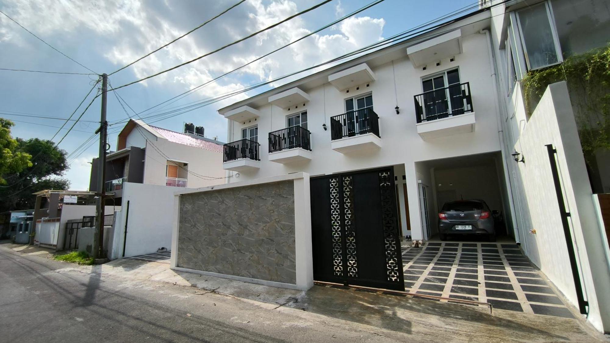 House Of Bedjo Powered By Cocotel Jogjacarta Exterior foto